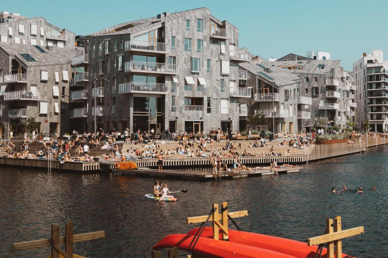 Modern 2bed Sea View @ Barcode Apartment